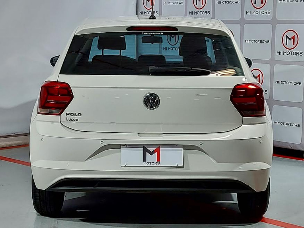 Imagem do veículo VOLKSWAGEN POLO 1.0 FLEX MANUAL - 2021 - BRANCO