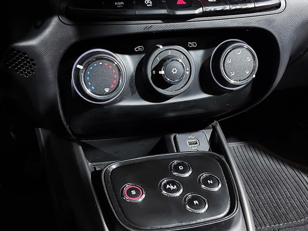 Imagem do veículo FIAT ARGO DRIVE 1.3 FIREFLY FLEX GSR - 2018 - BRANCO