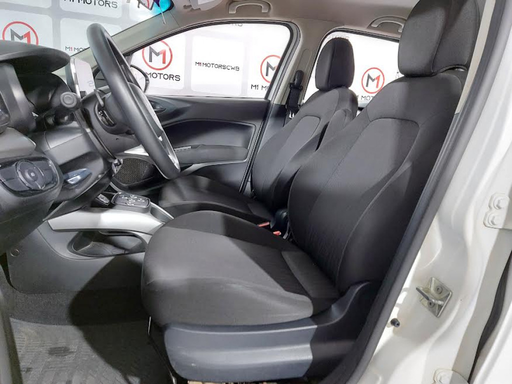 Imagem do veículo FIAT ARGO DRIVE 1.3 FIREFLY FLEX GSR - 2018 - BRANCO