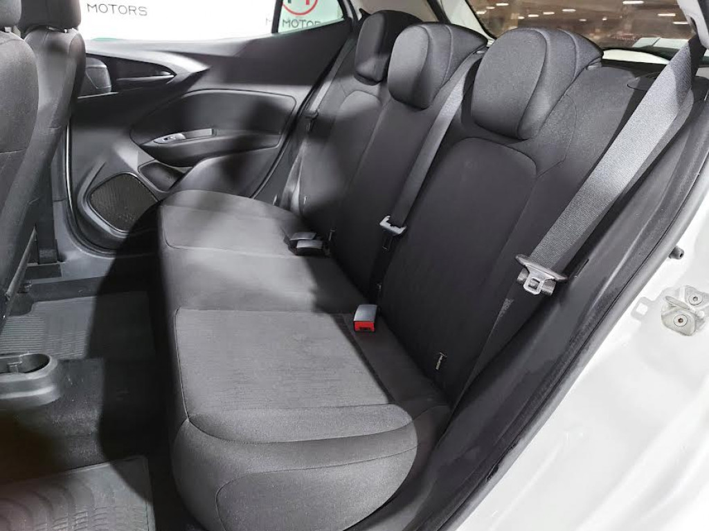 Imagem do veículo FIAT ARGO DRIVE 1.3 FIREFLY FLEX GSR - 2018 - BRANCO