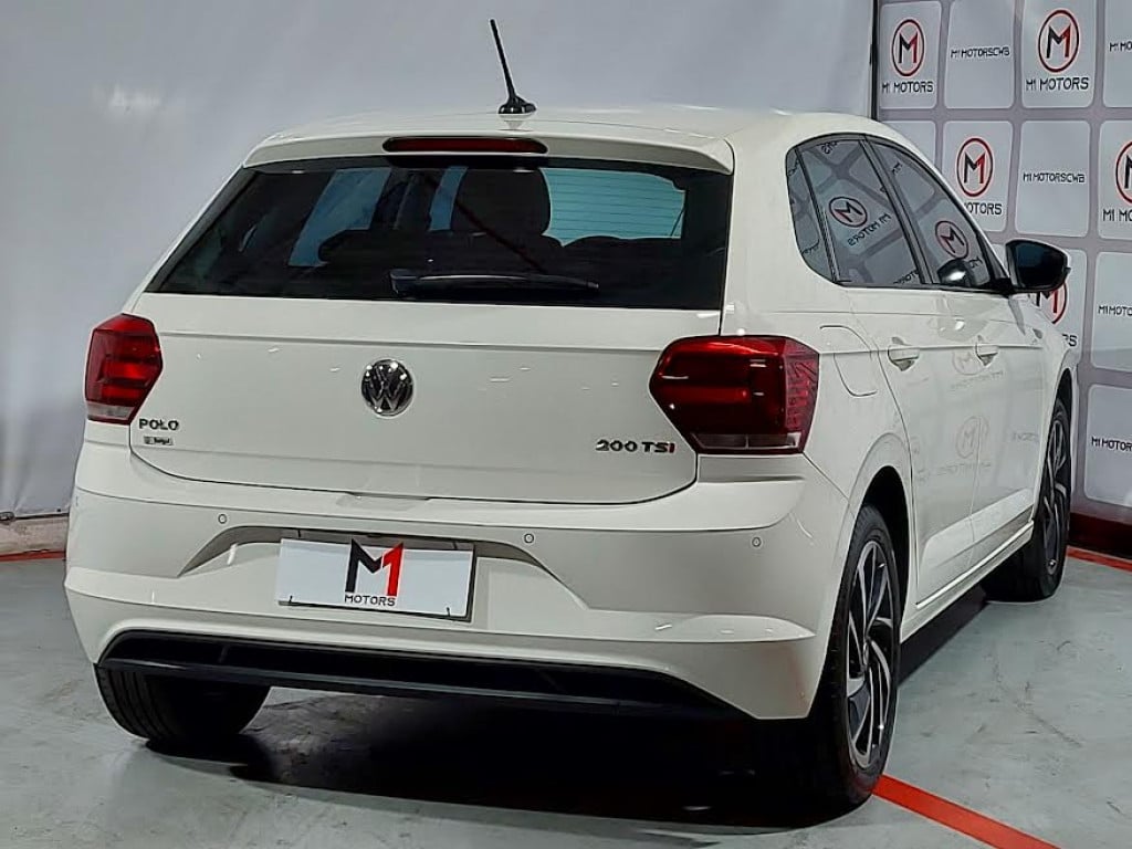 Imagem do veículo VOLKSWAGEN POLO HIGHLINE 1.0 200 TSI AUTOMÁTICO - 2021 - BRANCO
