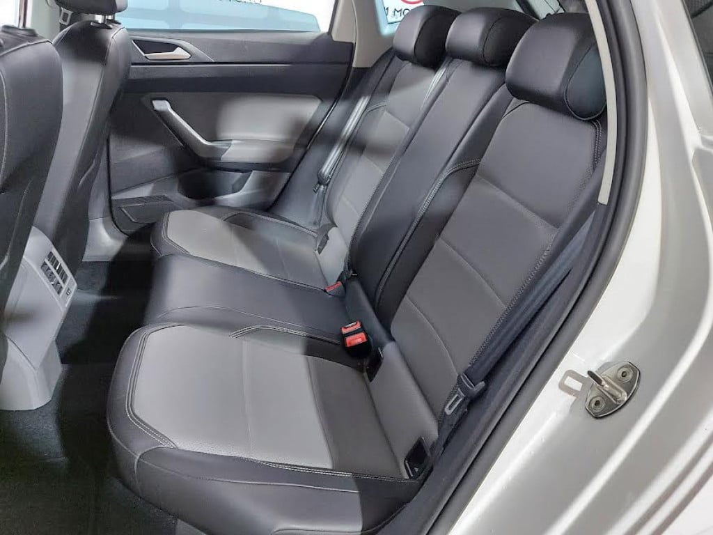 Imagem do veículo VOLKSWAGEN POLO HIGHLINE 1.0 200 TSI AUTOMÁTICO - 2021 - BRANCO
