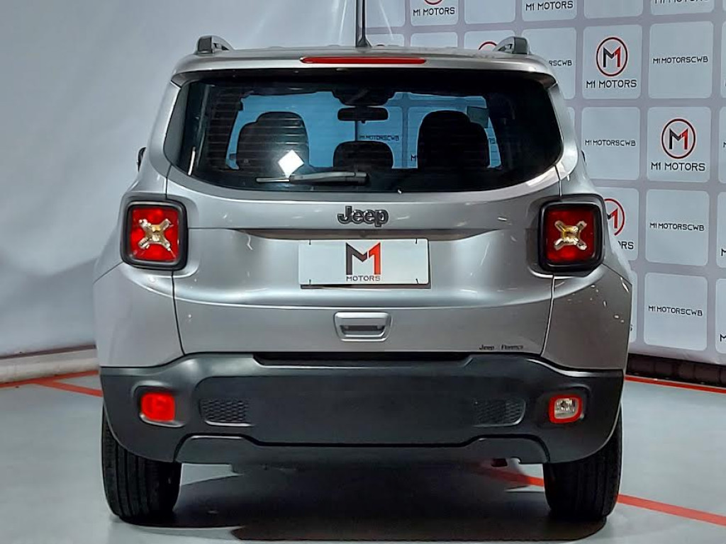 Imagem do veículo JEEP RENEGADE 1.8 FLEX AUTOMÁTICO - 2020 - PRATA