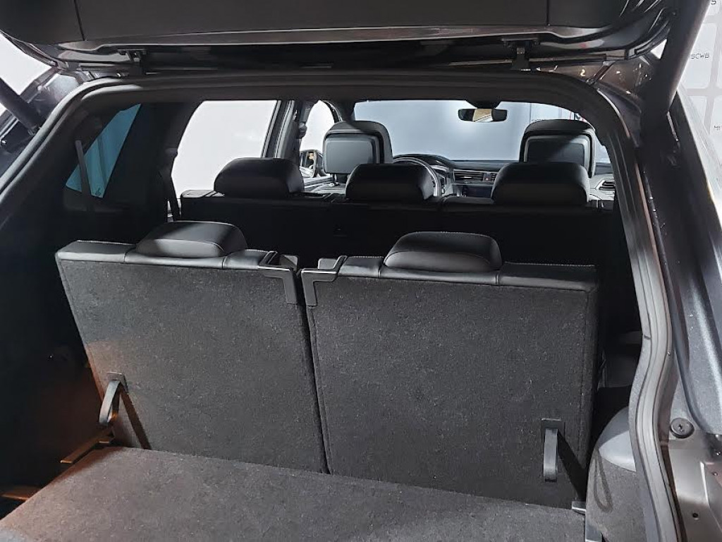 Imagem do veículo VOLKSWAGEN TIGUAN ALLSPACE R-LINE 2.0 350 TSI GASOLINA 4MOTION DSG - 2021 - CINZA