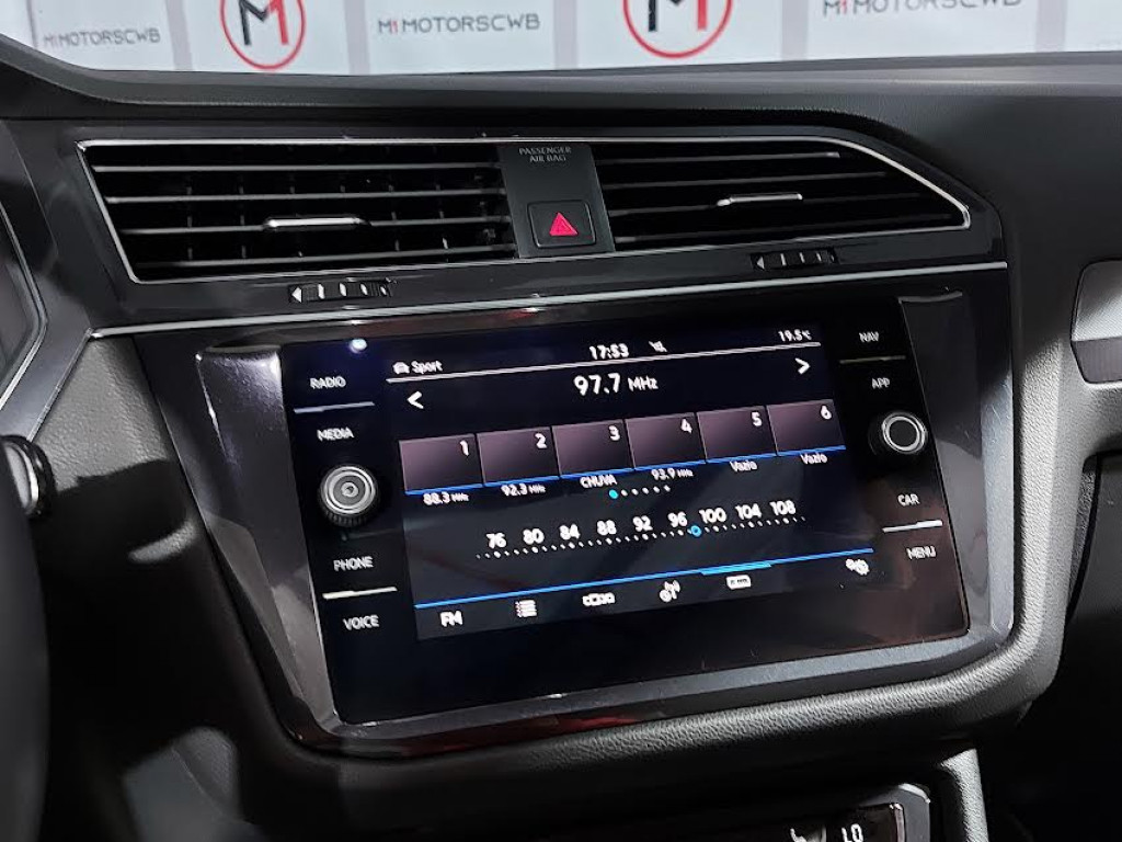 Imagem do veículo VOLKSWAGEN TIGUAN ALLSPACE R-LINE 2.0 350 TSI GASOLINA 4MOTION DSG - 2021 - CINZA