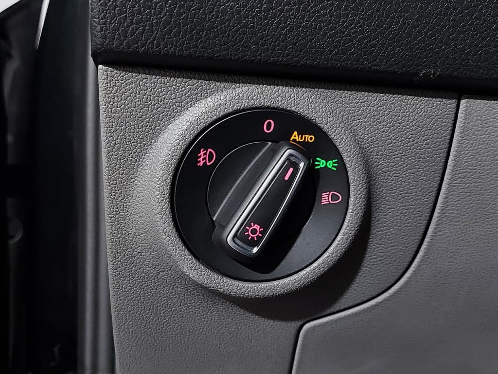 Imagem do veículo VOLKSWAGEN POLO HIGHLINE 1.0 200 TSI AUTOMÁTICO - 2020 - PRETO