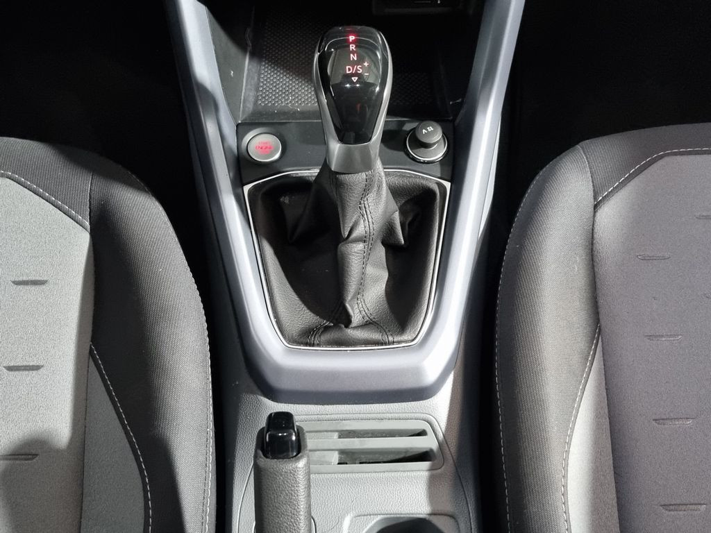 Imagem do veículo VOLKSWAGEN T-CROSS COMFORTLINE 1.0 200 TSI FLEX AUTOMÁTICO - 2021 - PRATA