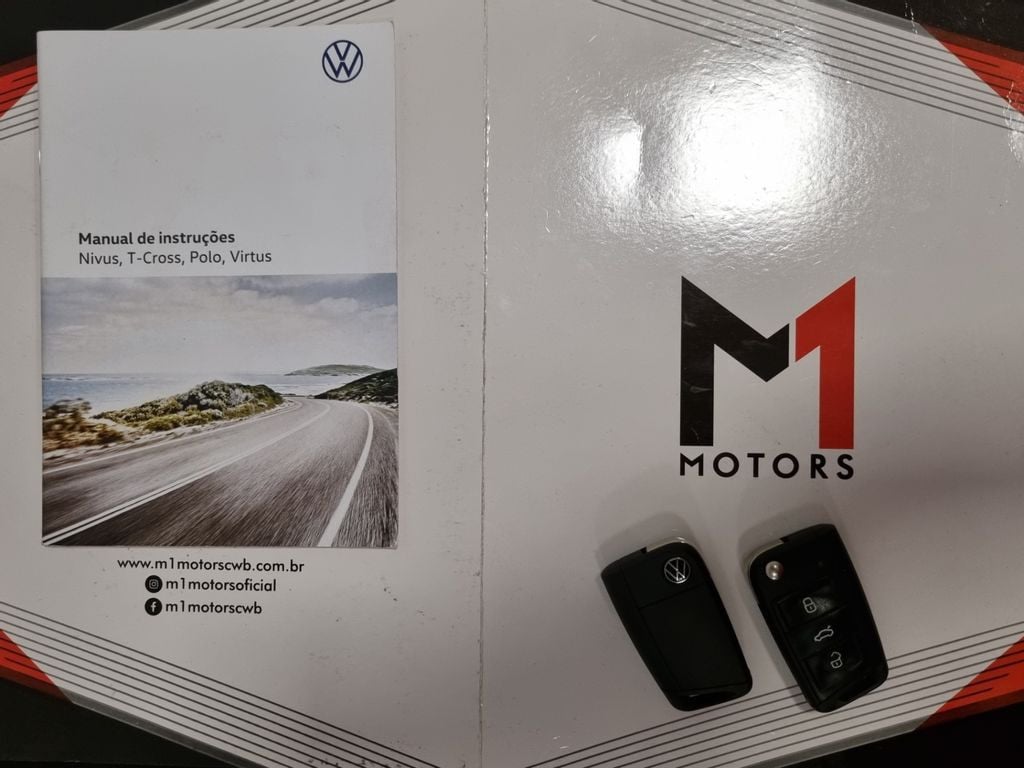 Imagem do veículo VOLKSWAGEN T-CROSS COMFORTLINE 1.0 200 TSI FLEX AUTOMÁTICO - 2021 - PRATA