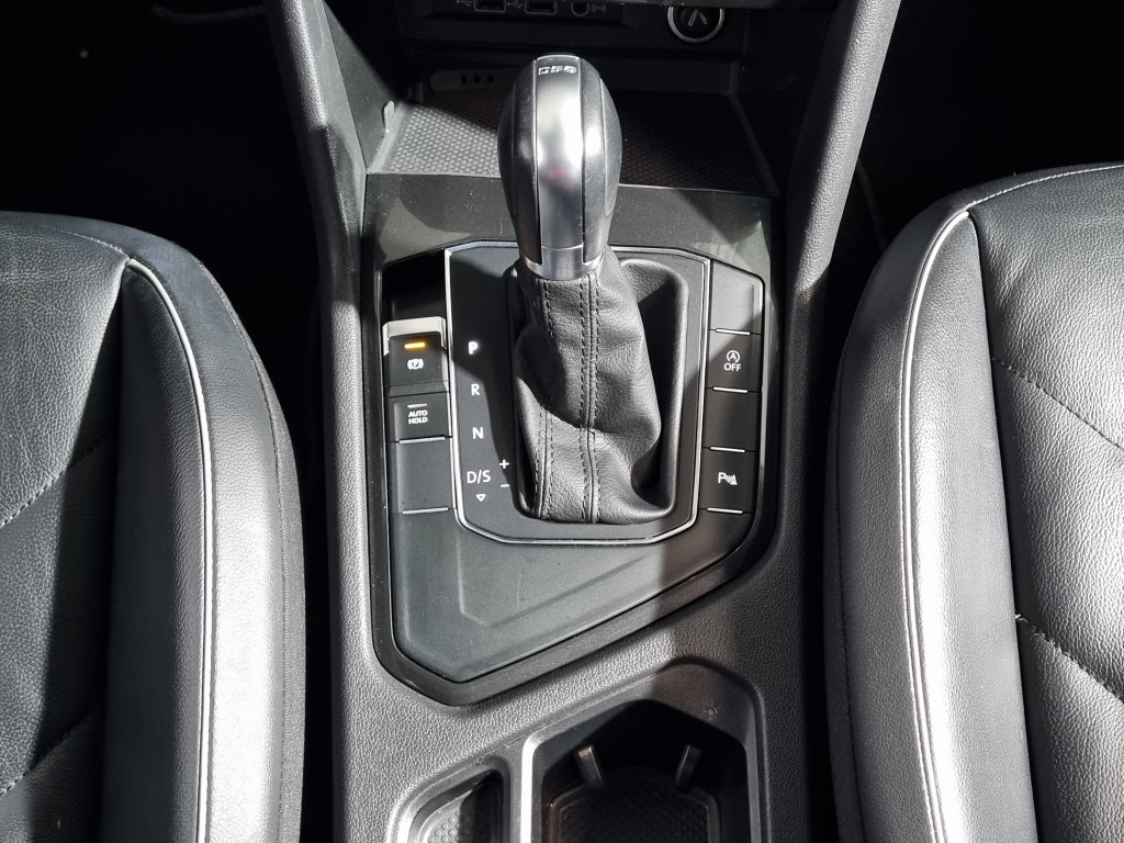 Imagem do veículo VOLKSWAGEN TIGUAN ALLSPACE COMFORTLINE 1.4 250 TSI FLEX AUTOMÁTICO - 2018 - CINZA