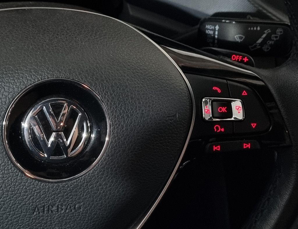 Imagem do veículo VOLKSWAGEN T-CROSS 1.0 200 TSI FLEX AUTOMÁTICO - 2020 - BRANCO