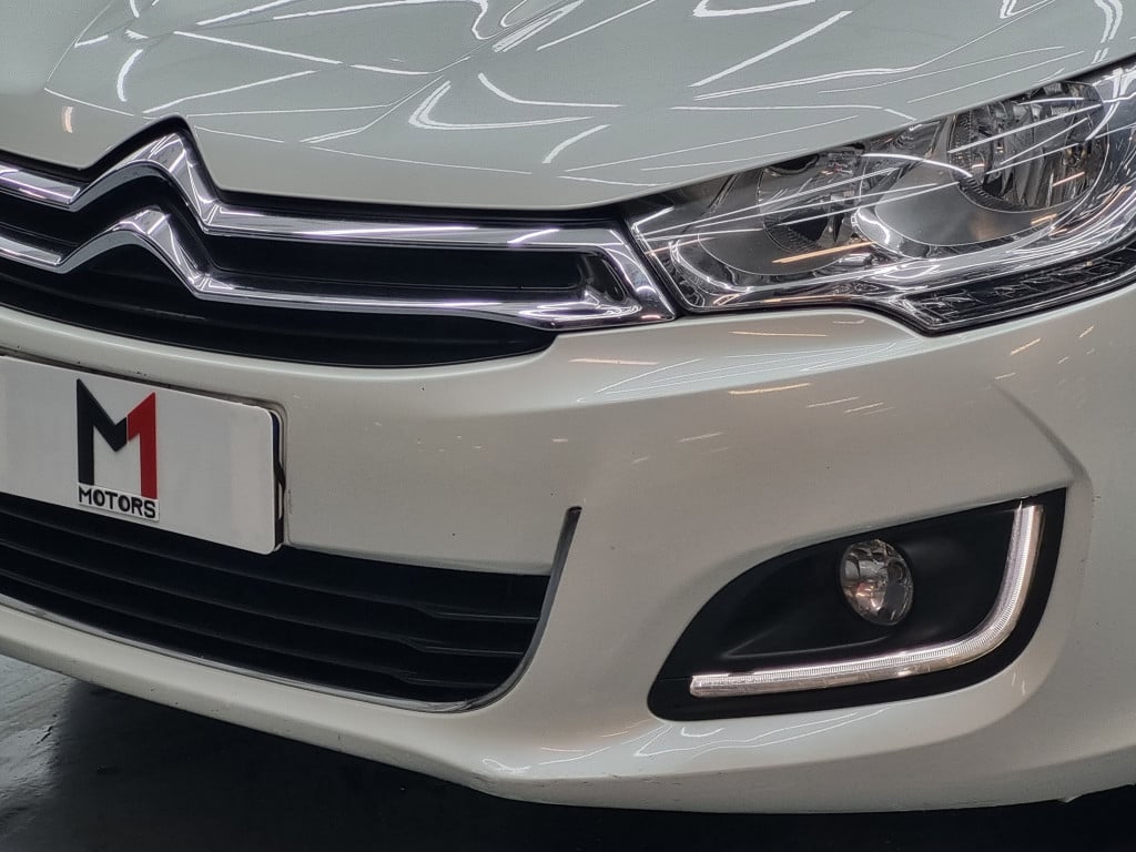 Imagem do veículo CITROËN C4 LOUNGE EXCLUSIVE 1.6 THP FLEX AUTOMÁTICO - 2017 - BRANCO