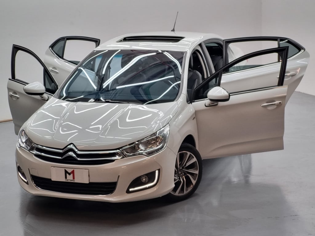 Imagem do veículo CITROËN C4 LOUNGE EXCLUSIVE 1.6 THP FLEX AUTOMÁTICO - 2017 - BRANCO
