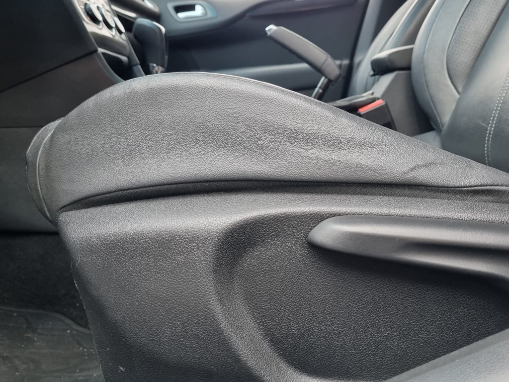 Imagem do veículo CITROËN C4 LOUNGE EXCLUSIVE 1.6 THP FLEX AUTOMÁTICO - 2017 - BRANCO