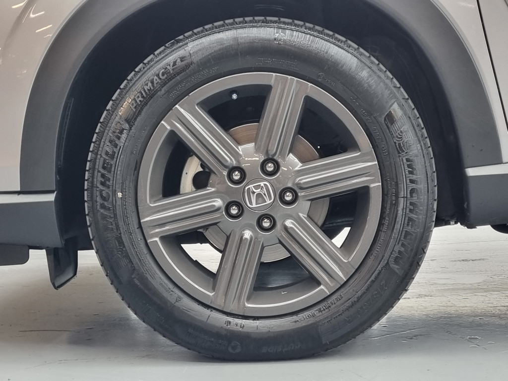 Imagem do veículo HONDA HR-V SENSING 1.5 CVT - 2023 - PRATA