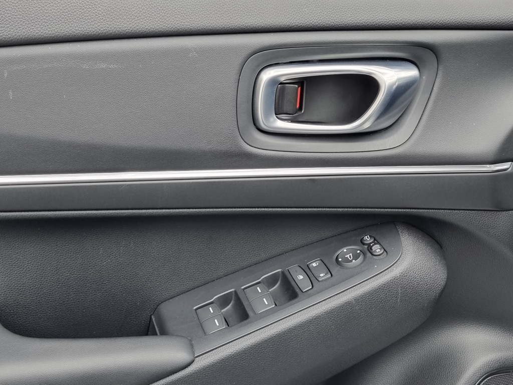Imagem do veículo HONDA HR-V SENSING 1.5 CVT - 2023 - PRATA