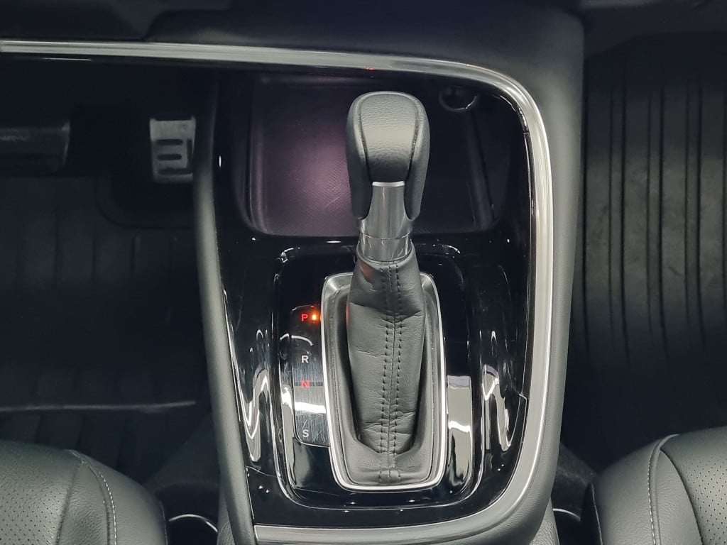 Imagem do veículo HONDA HR-V SENSING 1.5 CVT - 2023 - PRATA