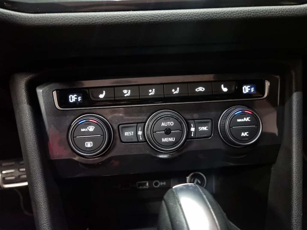 Imagem do veículo VOLKSWAGEN TIGUAN ALLSPACE R-LINE 4MOTION 2.0 350 TSI GASOLINA DSG - 2020 - CINZA