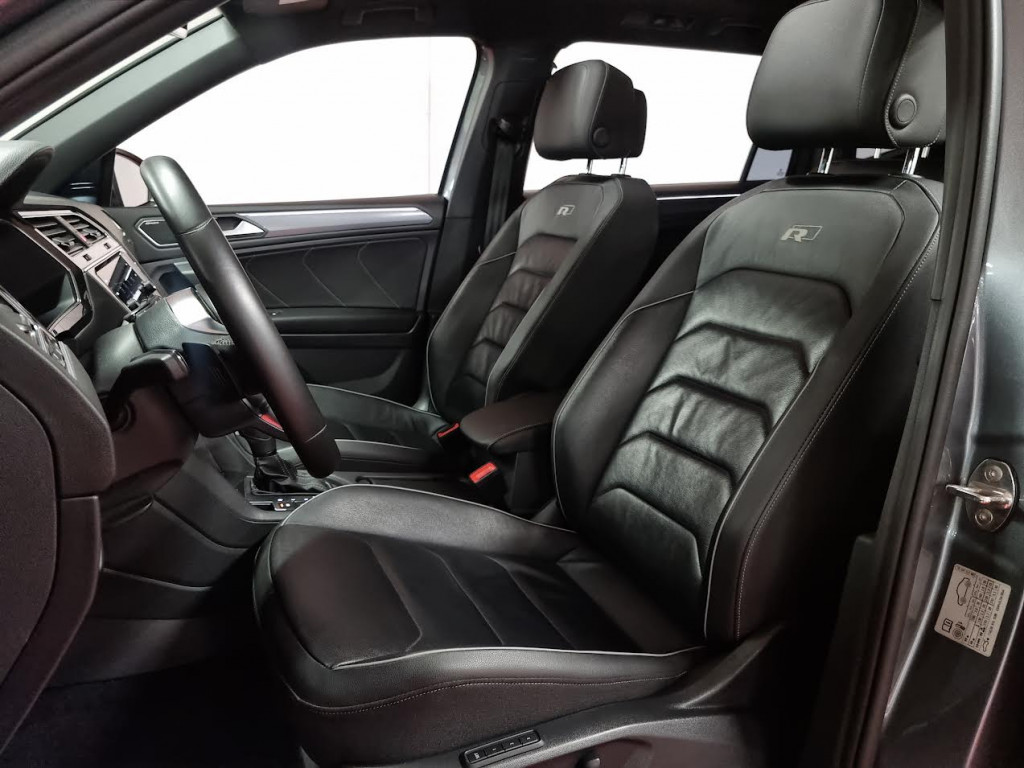 Imagem do veículo VOLKSWAGEN TIGUAN ALLSPACE R-LINE 4MOTION 2.0 350 TSI GASOLINA DSG - 2020 - CINZA