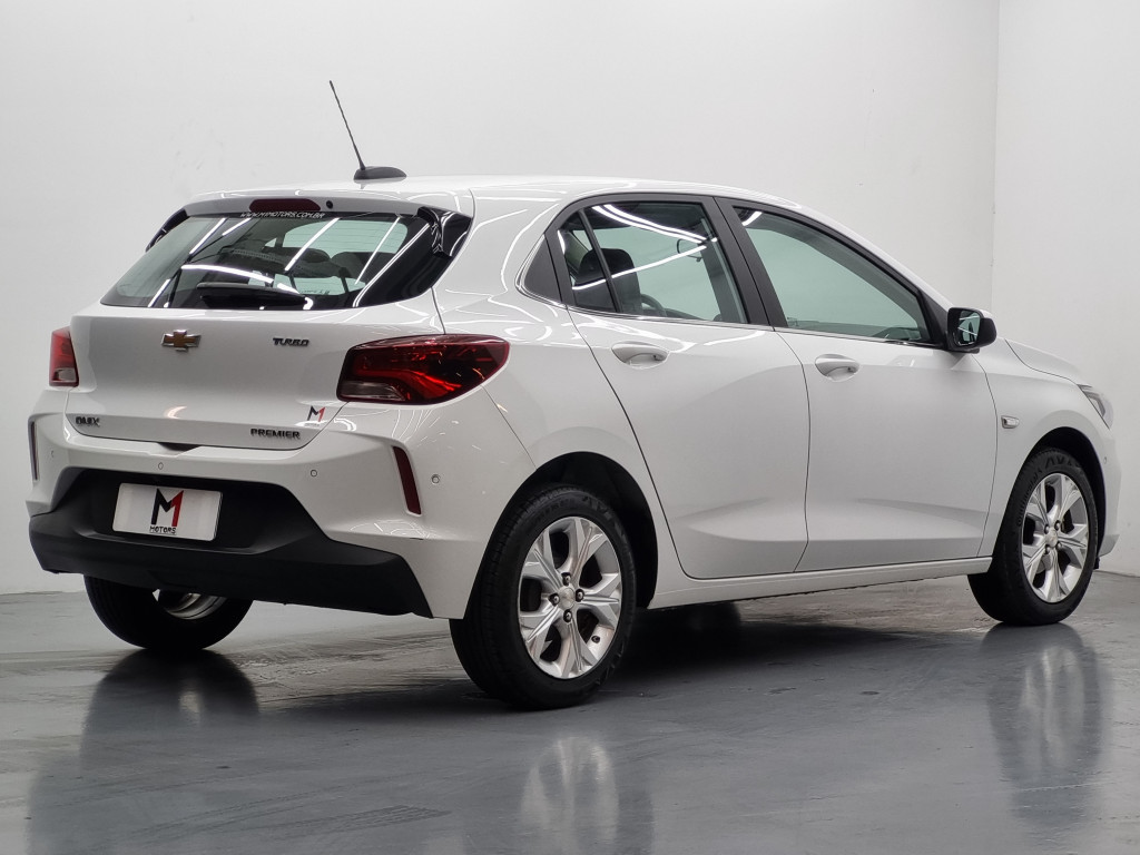 Imagem do veículo CHEVROLET ONIX HATCH PREMIER 1.0 TURBO FLEX AUTOMÁTICO - 2022 - BRANCO