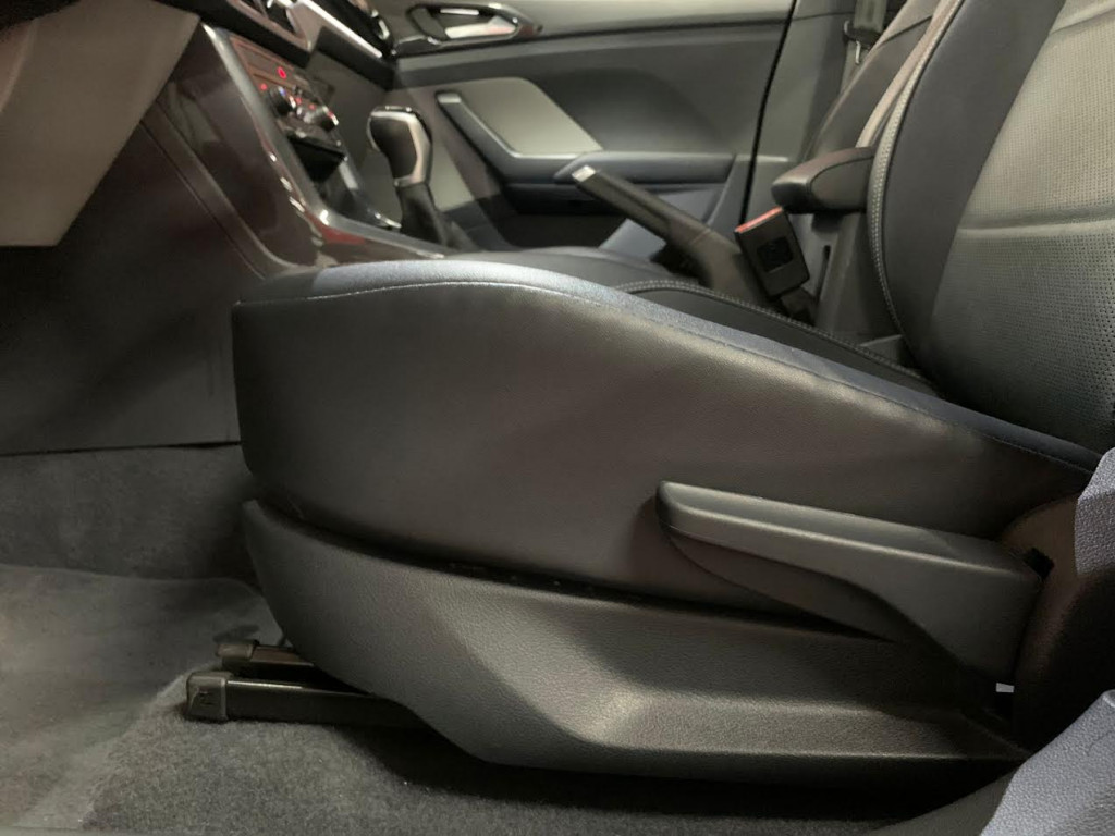 Imagem do veículo VOLKSWAGEN T-CROSS HIGHLINE 1.4 250 TSI FLEX AUTOMÁTICO - 2022 - PRETO