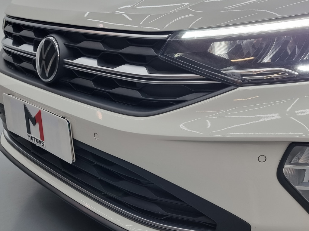 Imagem do veículo VOLKSWAGEN NIVUS HIGHLINE 1.0 200 TSI FLEX AUTOMÁTICO - 2021 - BRANCO