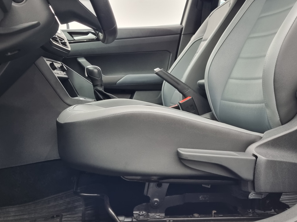 Imagem do veículo VOLKSWAGEN NIVUS HIGHLINE 1.0 200 TSI FLEX AUTOMÁTICO - 2021 - BRANCO