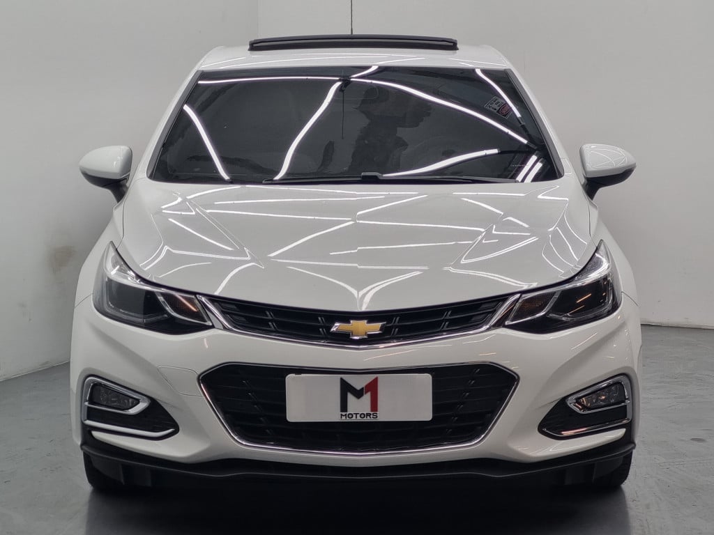 Imagem do veículo CHEVROLET CRUZE SPORT6 LTZ 1.4 TURBO FLEX AUTOMÁTICO - 2019 - BRANCO