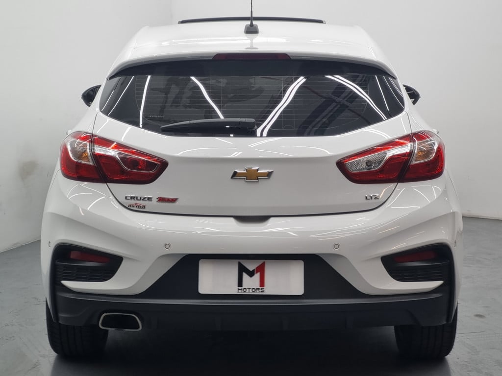 Imagem do veículo CHEVROLET CRUZE SPORT6 LTZ 1.4 TURBO FLEX AUTOMÁTICO - 2019 - BRANCO