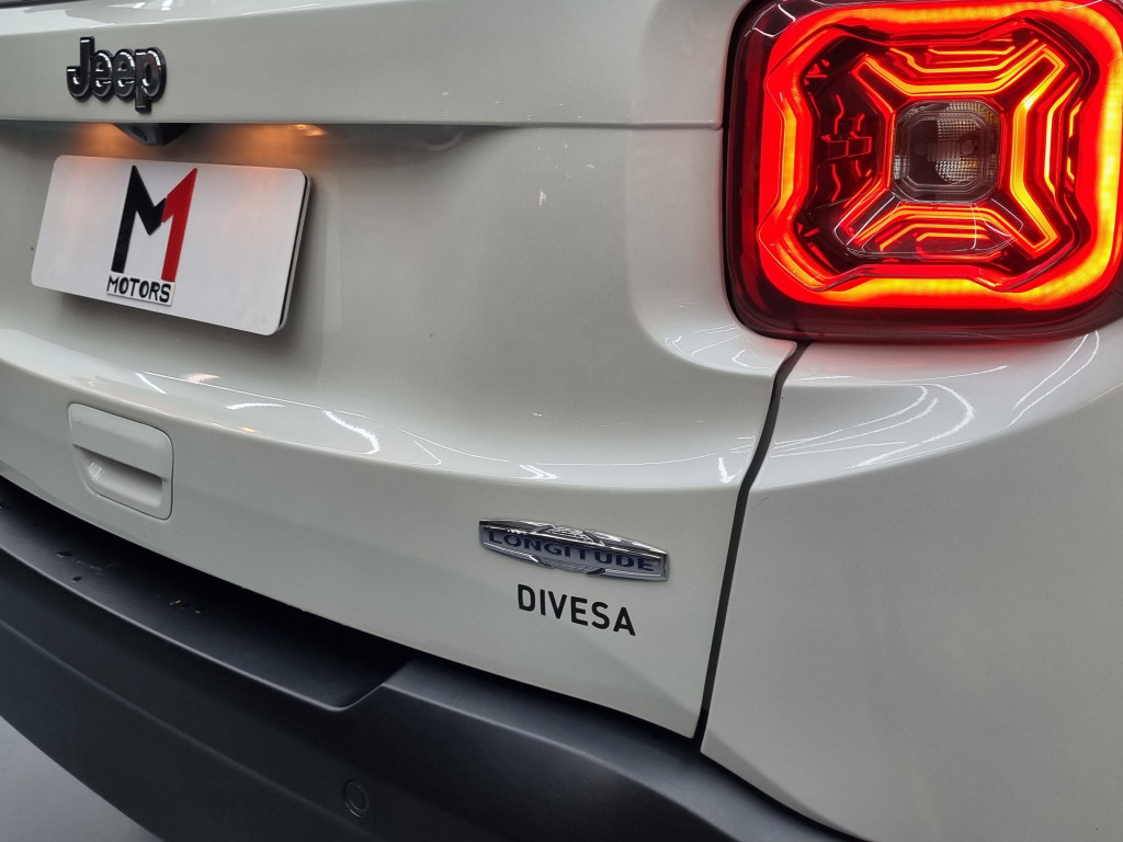 Imagem do veículo JEEP RENEGADE TRAILHAWK 2.0 4X4 DIESEL AUTOMÁTICO - 2019 - BRANCO
