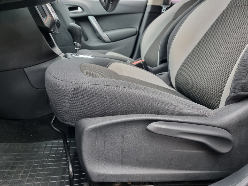 Imagem do veículo CITROEN C3 EXCLUSIVE 1.6 FLEX AUTOMÁTICO - 2018 - CINZA