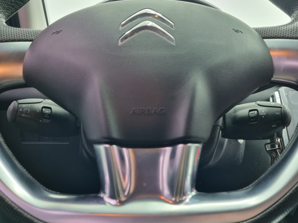 Imagem do veículo CITROEN C3 EXCLUSIVE 1.6 FLEX AUTOMÁTICO - 2018 - CINZA