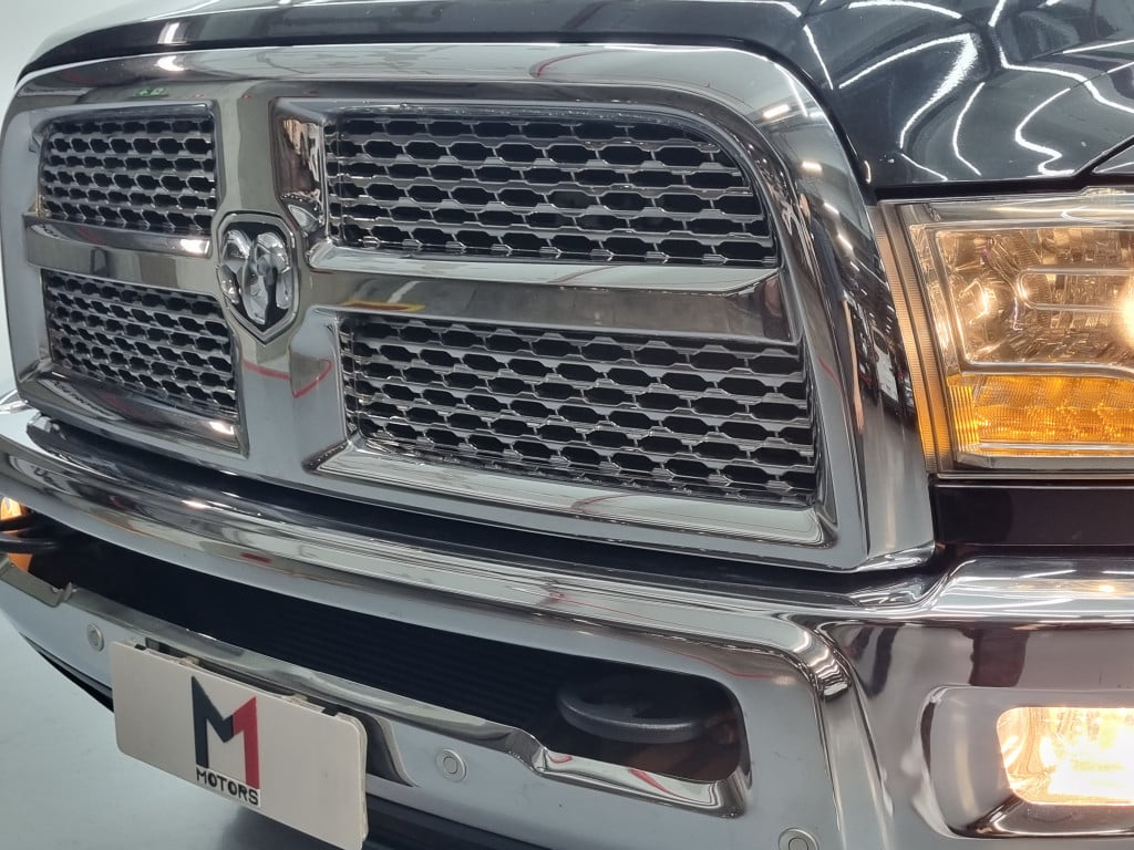 Imagem do veículo DODGE RAM LARAMIE 2500 I6 CD 6.7 4X4 TURBO DIESEL AUTOMÁTICO - 2017 - PRETO