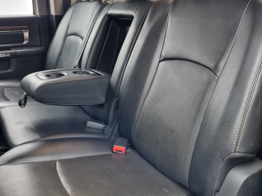 Imagem do veículo DODGE RAM LARAMIE 2500 I6 CD 6.7 4X4 TURBO DIESEL AUTOMÁTICO - 2017 - PRETO