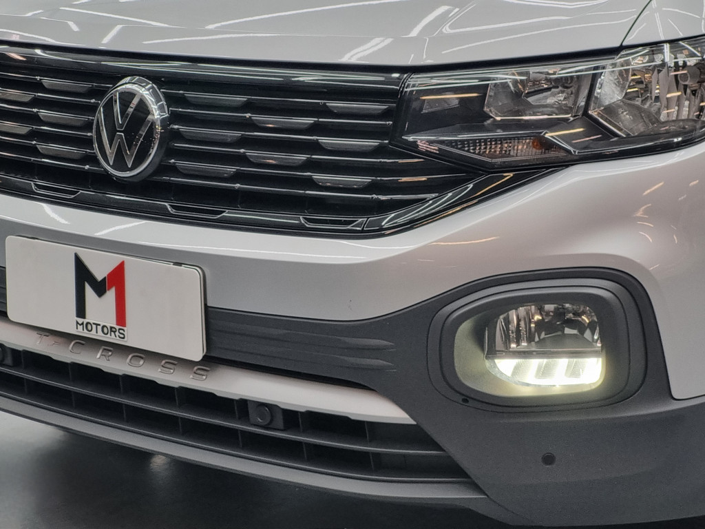 Imagem do veículo VOLKSWAGEN T-CROSS COMFORTLINE 1.0 200 TSI FLEX AUTOMÁTICO - 2022 - PRATA