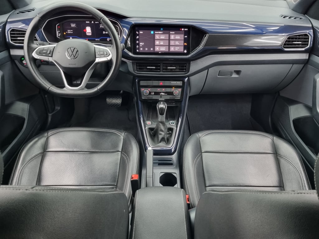 Imagem do veículo VOLKSWAGEN T-CROSS COMFORTLINE 1.0 200 TSI FLEX AUTOMÁTICO - 2022 - PRATA