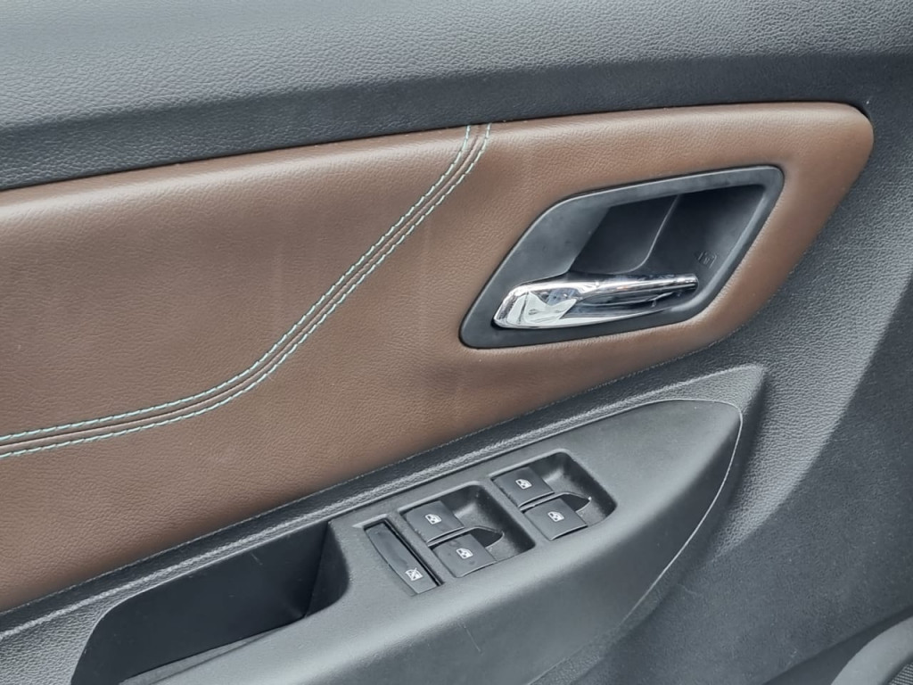 Imagem do veículo CHEVROLET SPIN PREMIER 1.8 FLEX AUTOMÁTICO - 2022 - BRANCO