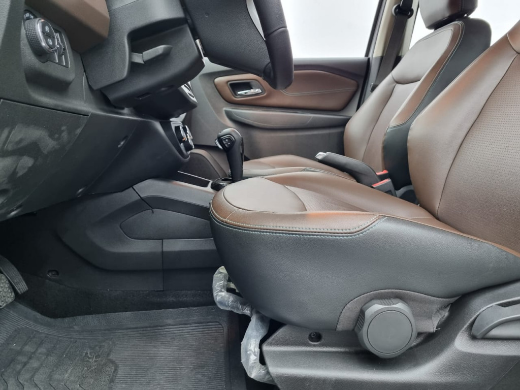 Imagem do veículo CHEVROLET SPIN PREMIER 1.8 FLEX AUTOMÁTICO - 2022 - BRANCO