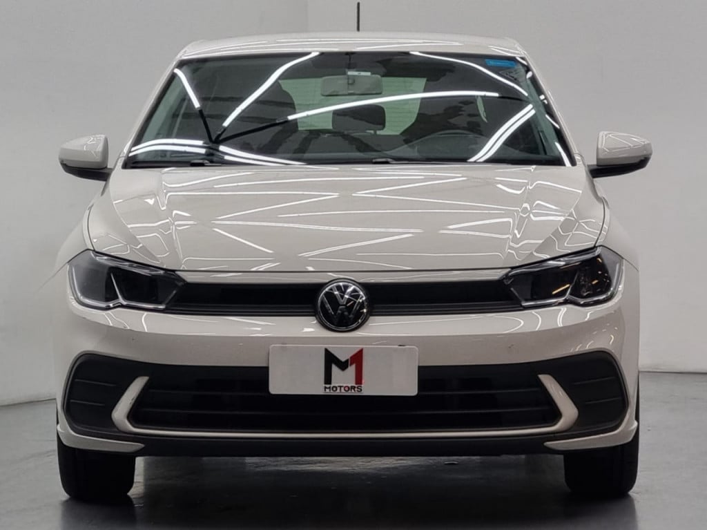 Imagem do veículo VOLKSWAGEN POLO MPI 1.0 FLEX MANUAL - 2023 - BRANCO