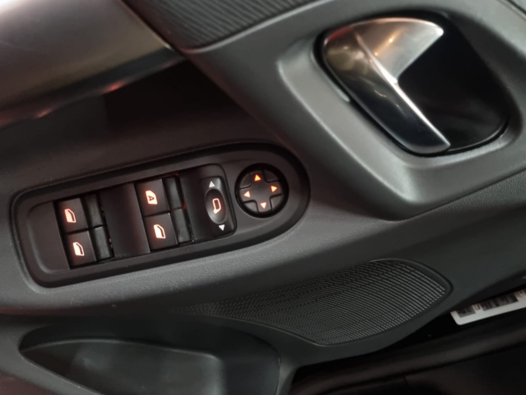 Imagem do veículo CITROEN C3 EXCLUSIVE 1.6 FLEX AUTOMÁTICO - 2017 - PRETO