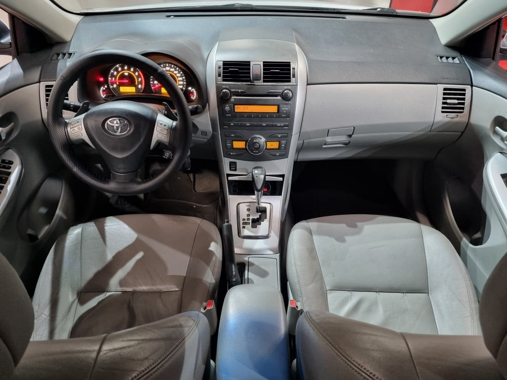 Imagem do veículo TOYOTA COROLLA XEI 2.0 FLEX AUTOMÁTICO - 2013 - BRANCO