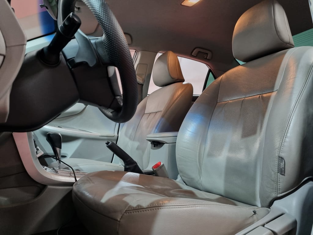 Imagem do veículo TOYOTA COROLLA XEI 2.0 FLEX AUTOMÁTICO - 2013 - BRANCO