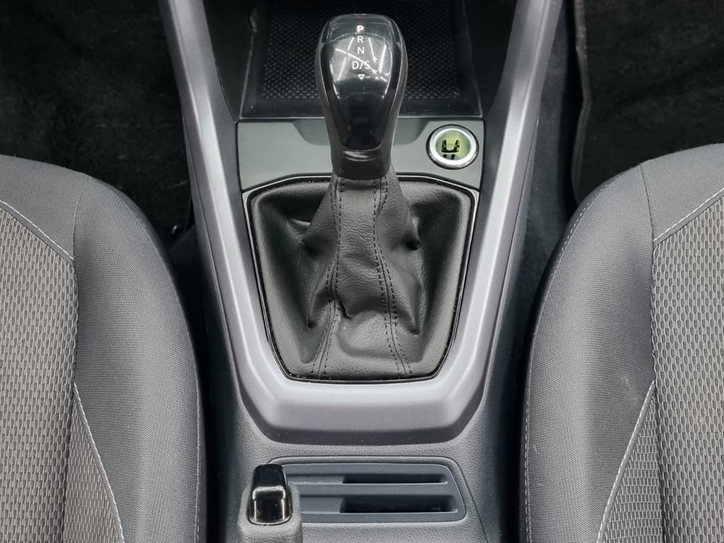 Imagem do veículo VOLKSWAGEN T-CROSS 200 TSI 1.0 FLEX AUTOMÁTICO - 2022 - CINZA