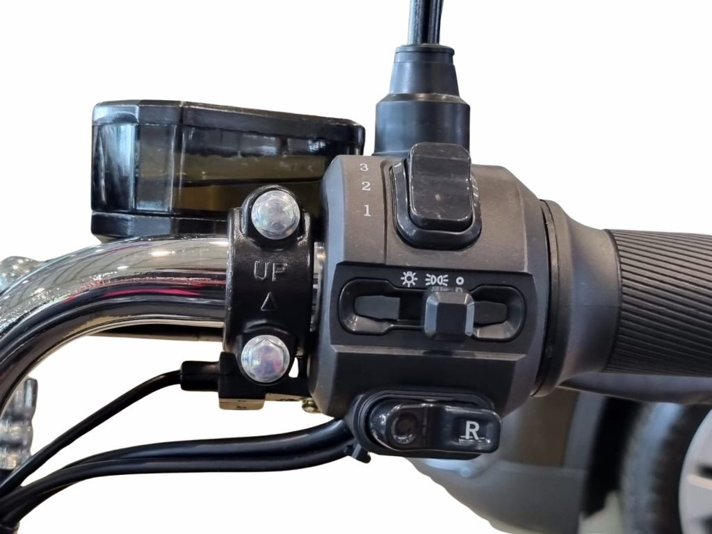 Imagem do veículo MOTO JET 1000W - 2025 - BRANCO PÉROLA