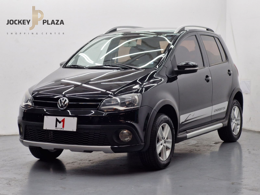 Imagem do veículo VOLKSWAGEN CROSSFOX 1.6 FLEX MANUAL - 2011 - PRETO