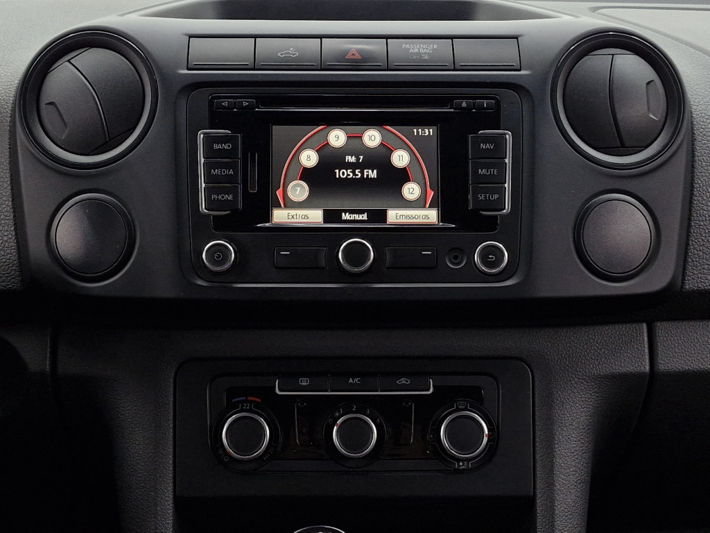 Imagem do veículo VOLKSWAGEN AMAROK TRENDLINE CD 2.0 4X4 TURBO DIESEL MANUAL - 2013 - BRANCO