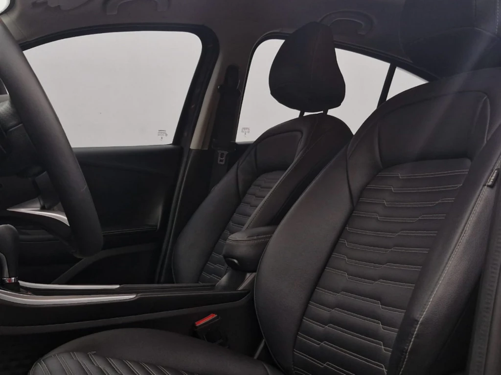 Imagem do veículo FIAT FASTBACK AUDACE 1.0 TURBO 200 FLEX CVT - 2024 - CINZA