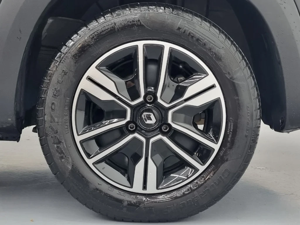 Imagem do veículo RENAULT KWID INTENSE 1.0 SCE FLEX MANUAL - 2024 - PRETO