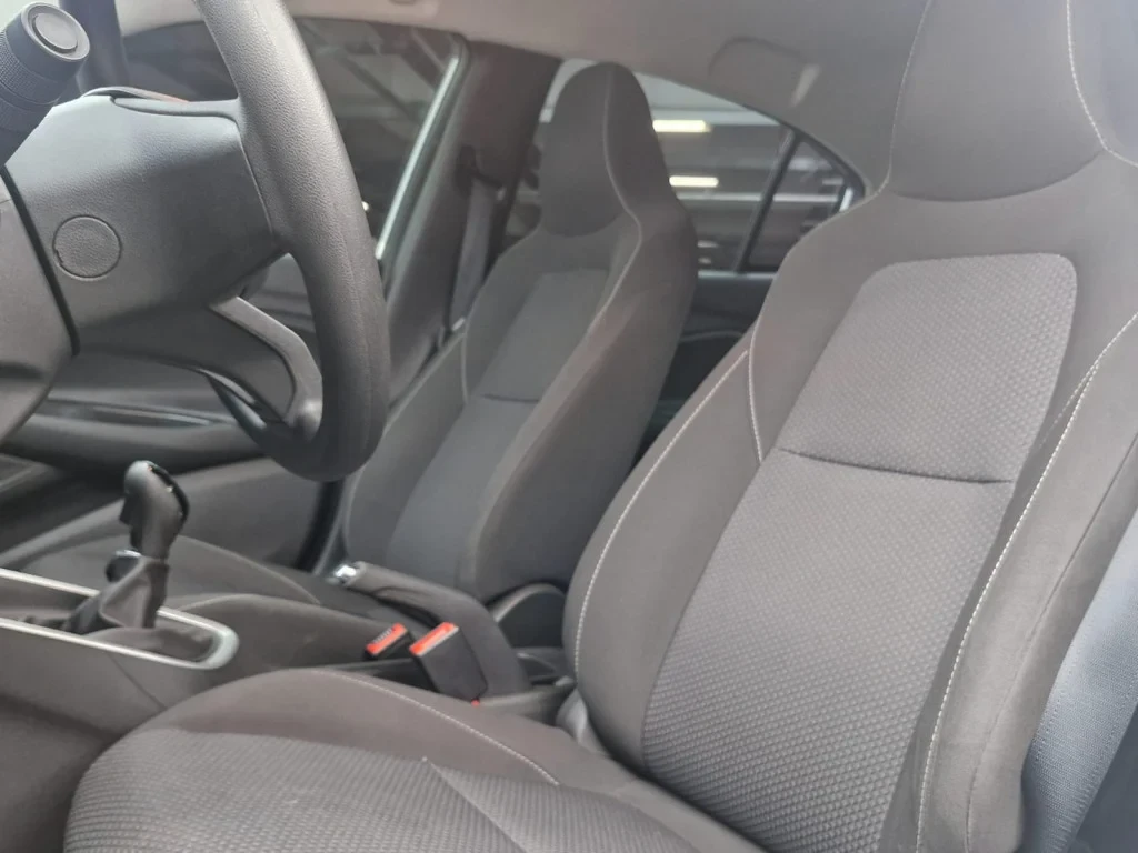 Imagem do veículo CHEVROLET ONIX PLUS LT 1.0 FLEX MANUAL - 2024 - BRANCO