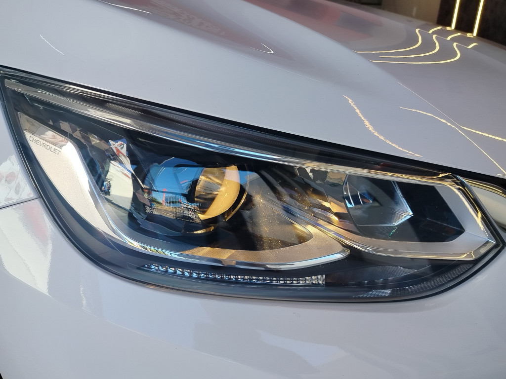 Imagem do veículo CHEVROLET ONIX HATCH PREMIER 1.0 TURBO FLEX AUTOMÁTICO - 2022 - BRANCO