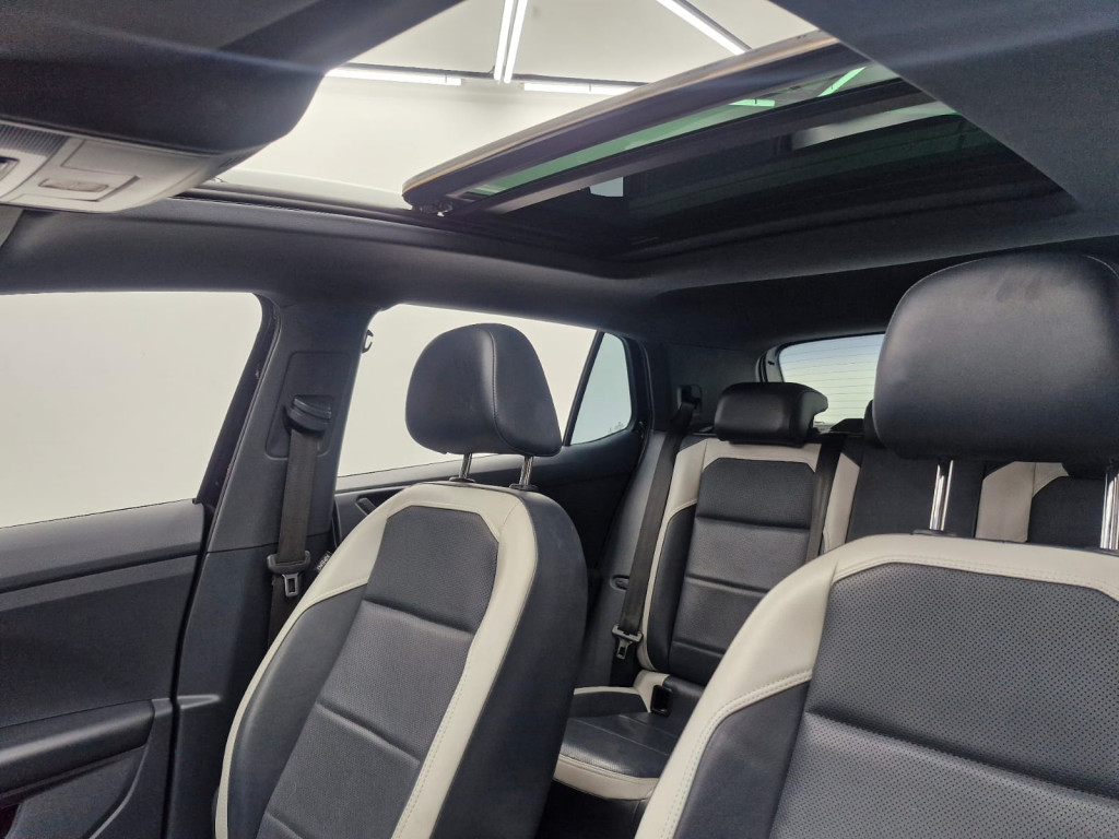 Imagem do veículo VOLKSWAGEN T-CROSS HIGHLINE 1.4 250 TSI FLEX AUTOMÁTICO - 2021 - PRETA